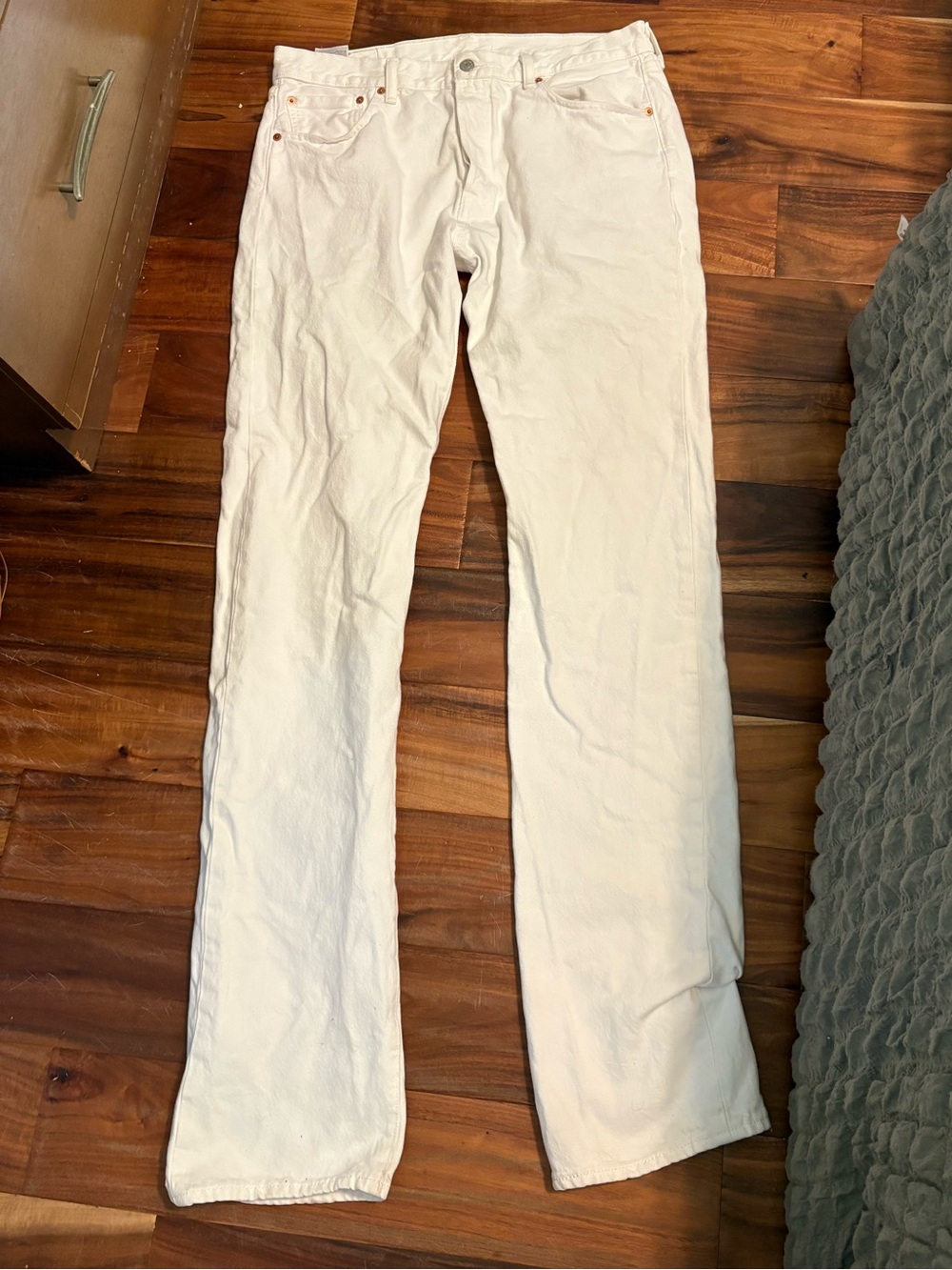 Levi’s 501 White Straight Leg Jeans Men’s 36x35 Button Fly Denim‎ Pants (1099)